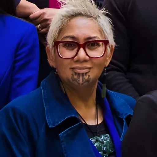 Portrait of Takutai Tarsh Kemp