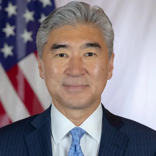 Portrait of Sung Kim