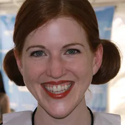 Portrait of Stephanie Perkins
