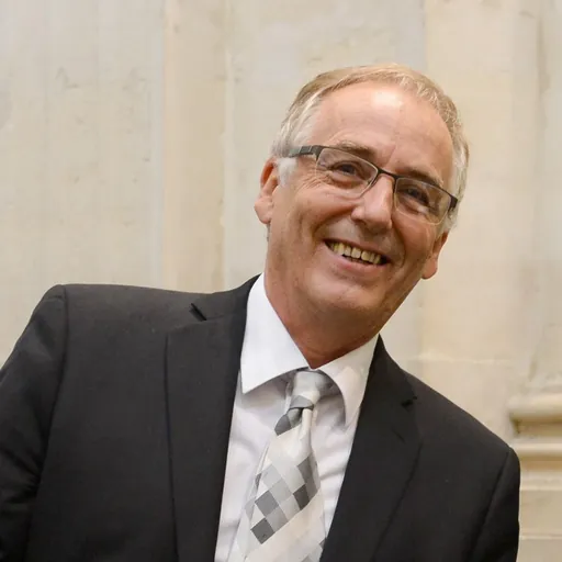 Portrait of Guy Pujolle