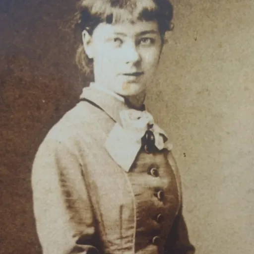 Portrait of Eva Stort
