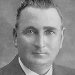 Portrait of Tom Sheehan