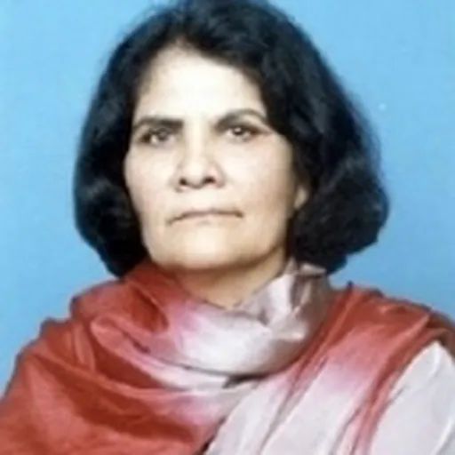 Portrait of Azra Quraishi