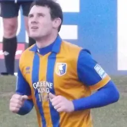 Portrait of Lee Beevers