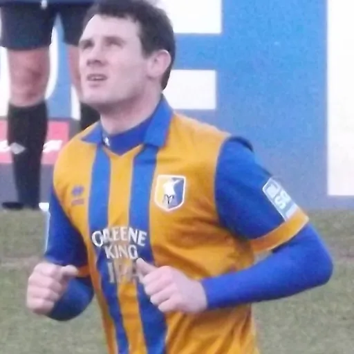 Portrait of Lee Beevers