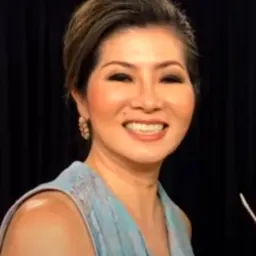 Portrait of Teresa Chaivisut