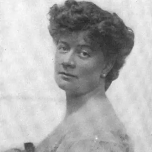 Portrait of Winifred Lewellin James