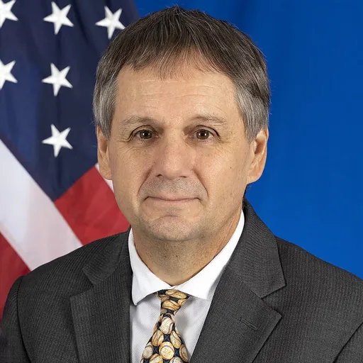 Portrait of Joel Ehrendreich