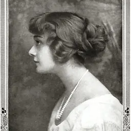 Portrait of Ruth Findlay