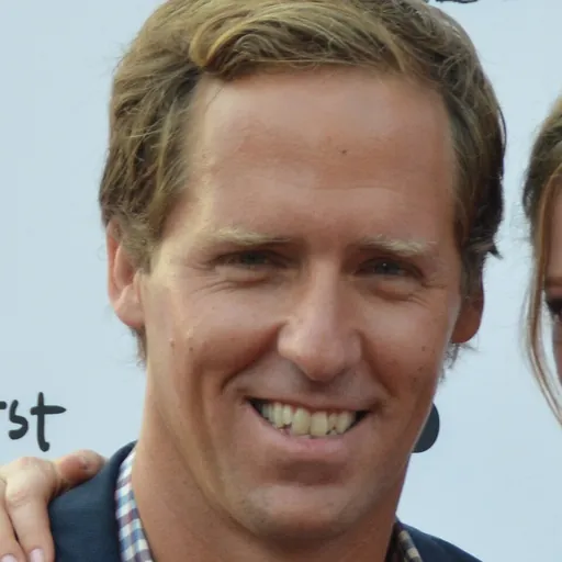Portrait of Nat Faxon