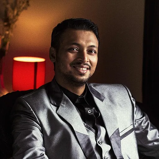 Portrait of Samik Roy Choudhury