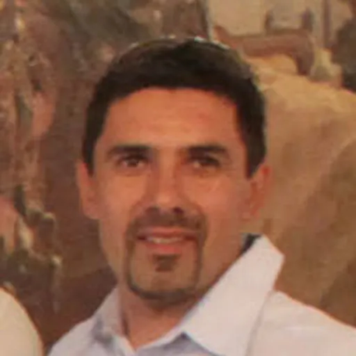 Portrait of Carlos Gats