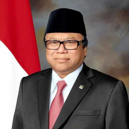 Portrait of Oesman Sapta Odang