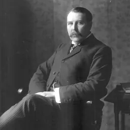 Portrait of McKinnon Wood