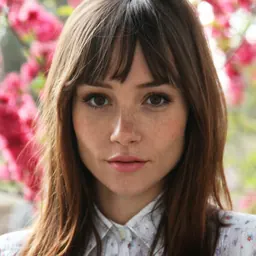 Portrait of Jocelin Donahue