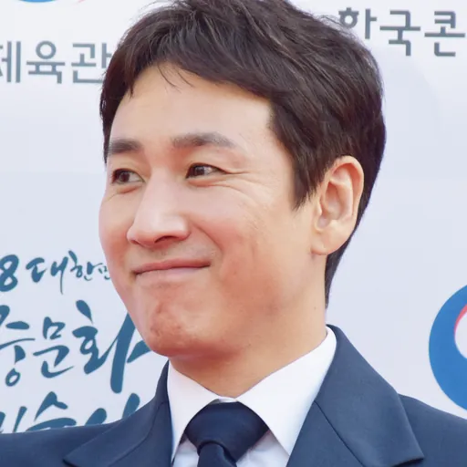 Portrait of Lee Sun-kyun