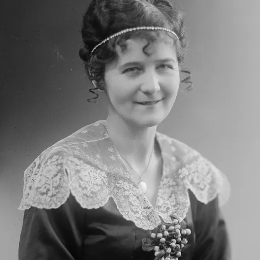 Portrait of Erna Gräsbeck