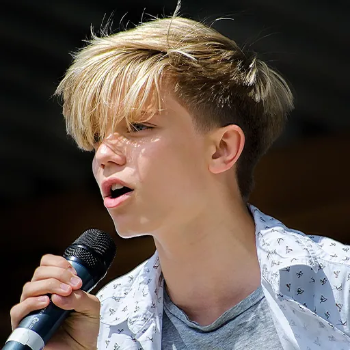 Portrait of Ronan Parke