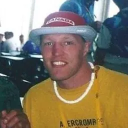 Portrait of Mark Simmons