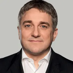 Portrait of Torsten Schneider