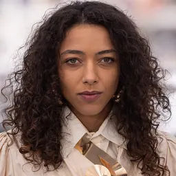Portrait of Alice Carvalho