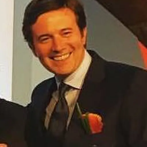Portrait of Jeff Glor