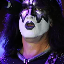 Portrait of Tommy Thayer