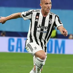 Portrait of Arthur Melo