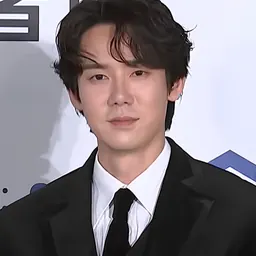 Portrait of Yoo Yeon-seok