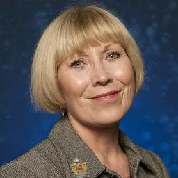 Portrait of Linda Arkley