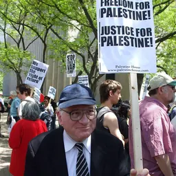 Portrait of Dan Goldstick