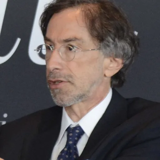 Portrait of Corby Kummer