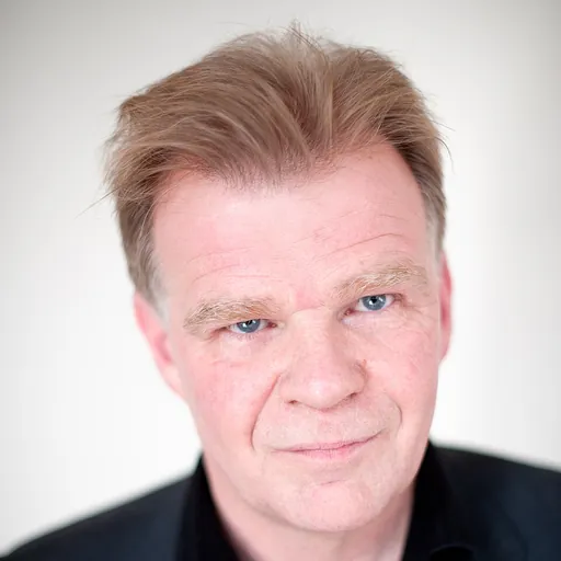Portrait of Einar Már Guðmundsson