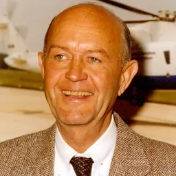 Portrait of J. Lynn Helms