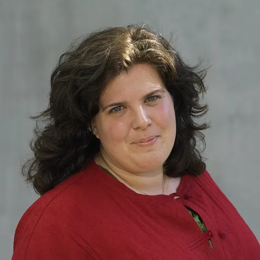 Portrait of Yvonne Ruwaida