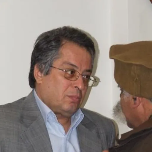 Portrait of Hooshang Kamkar