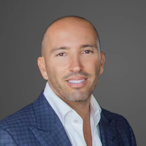 Portrait of Jason Oppenheim