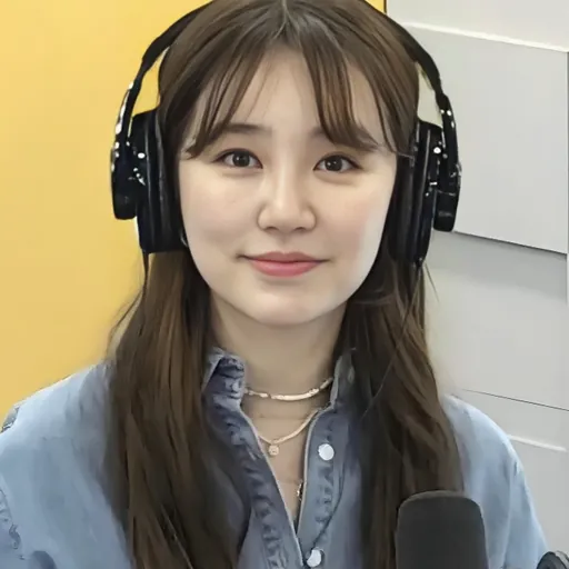 Portrait of Yoon Eun-hye