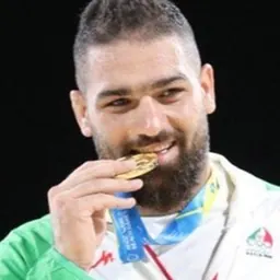 Portrait of Pouya Rahmani