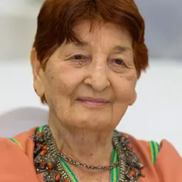 Portrait of Djoher Amhis-Ouksel
