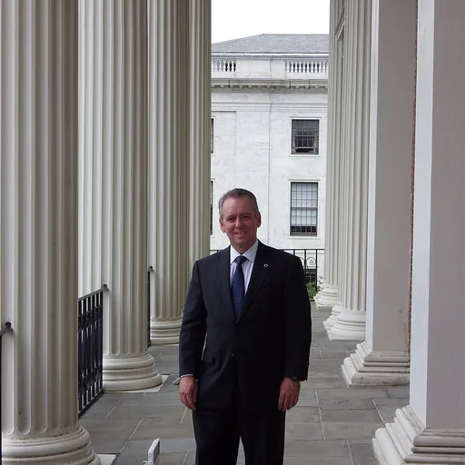Portrait of Jeffrey Roy