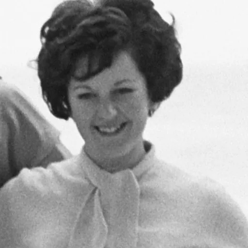 Portrait of Linda Shearman