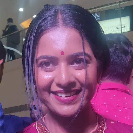 Portrait of Renu Soundar