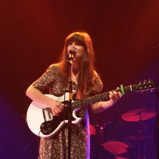 Portrait of Kelli Scarr