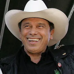 Portrait of Beto Carrero