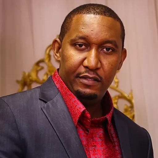 Portrait of Lonzo Nzekwe
