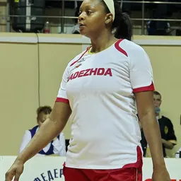 Portrait of Kara Braxton
