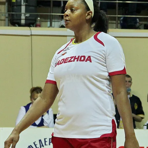 Portrait of Kara Braxton