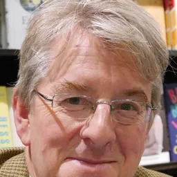 Portrait of Robert Hardman