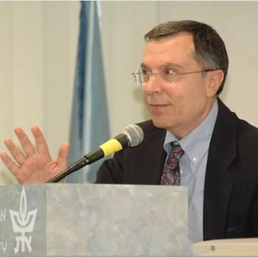 Portrait of Ehud R. Toledano